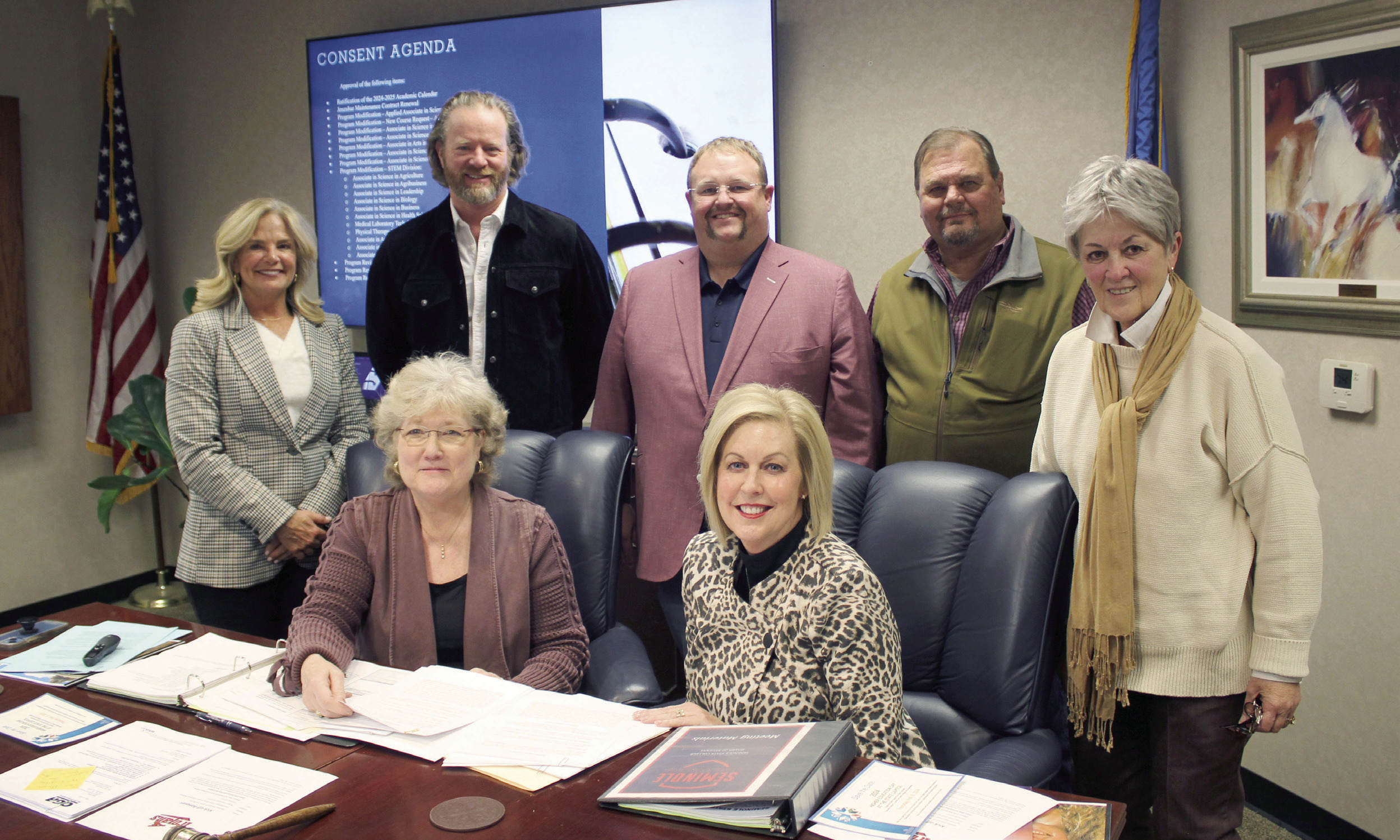 The SSC Board of Regents renewed President Lana Reynolds’ contract at their meeting on Jan. 18. Pictured (back row, left to right): SSC Regents Robyn Ready, Ryan Franklin, Ryan Pitts, Curtis Morgan and Marci Donaho; (front row, left to right): President Lana Reynolds and Board of Regents Chair Kim Hyden.