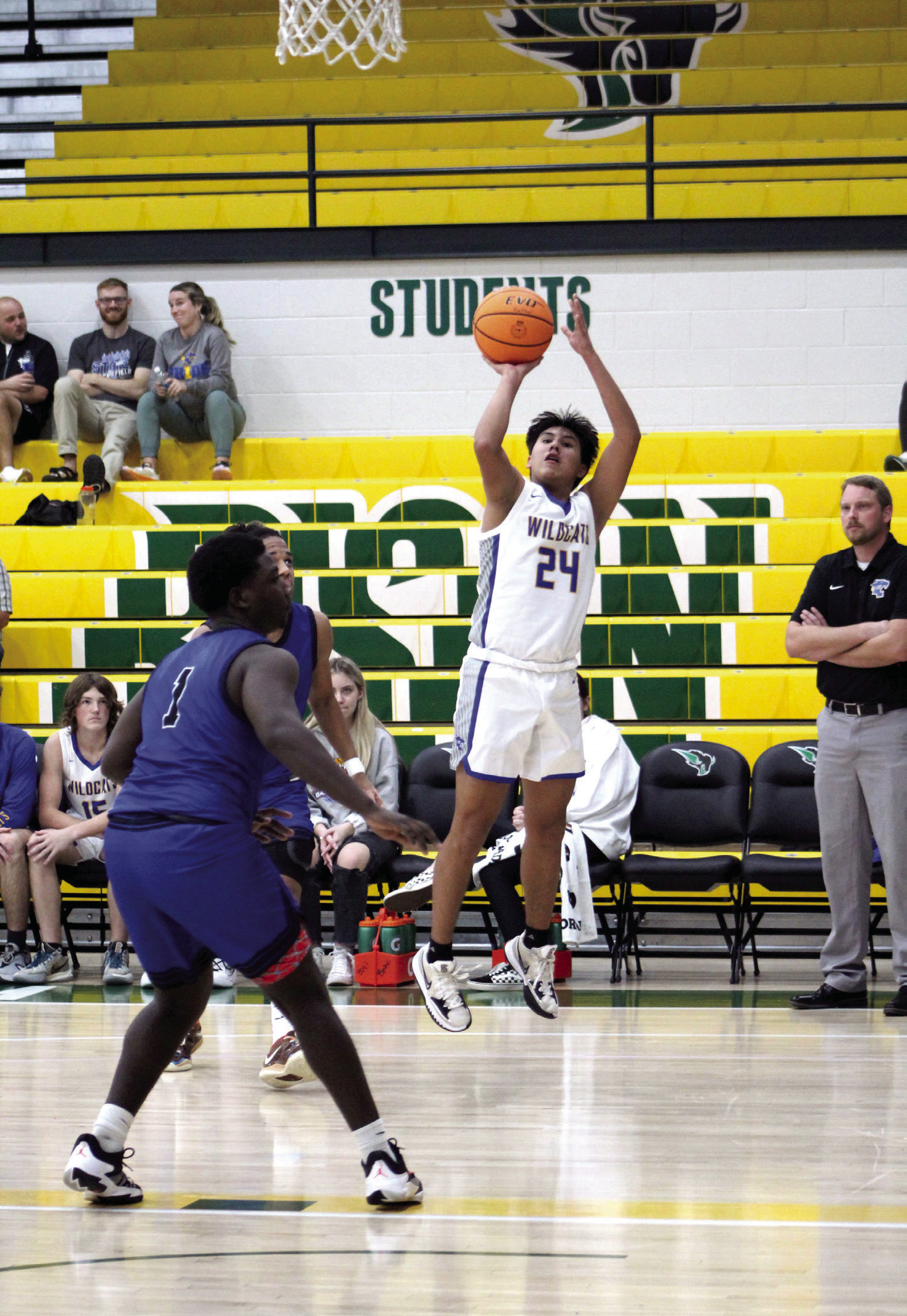 Bethel's Si Foreman tries for a three-pointer during the game against Mount St. Mary, Jan. 3 at OBU. The Wildcats won 74-64. The Lady Wildcats also won their game against MSM, 66-32. Countywide & Sun/Natasha Dunagan