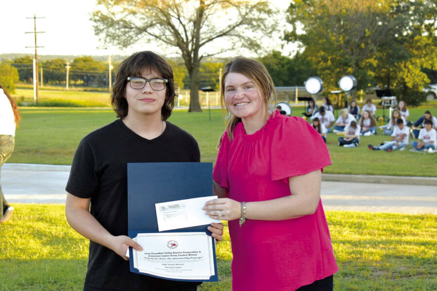 South Rock Creek student, Tatum Williams was awarded and presented with a $250.00 scholarship as the winner of the middle school division of the 2023 Canadian Valley Electric Cooperative essay contest. Local students were challenged to explore the theme of “Why do we retire the American flag properly?”. Photo provided