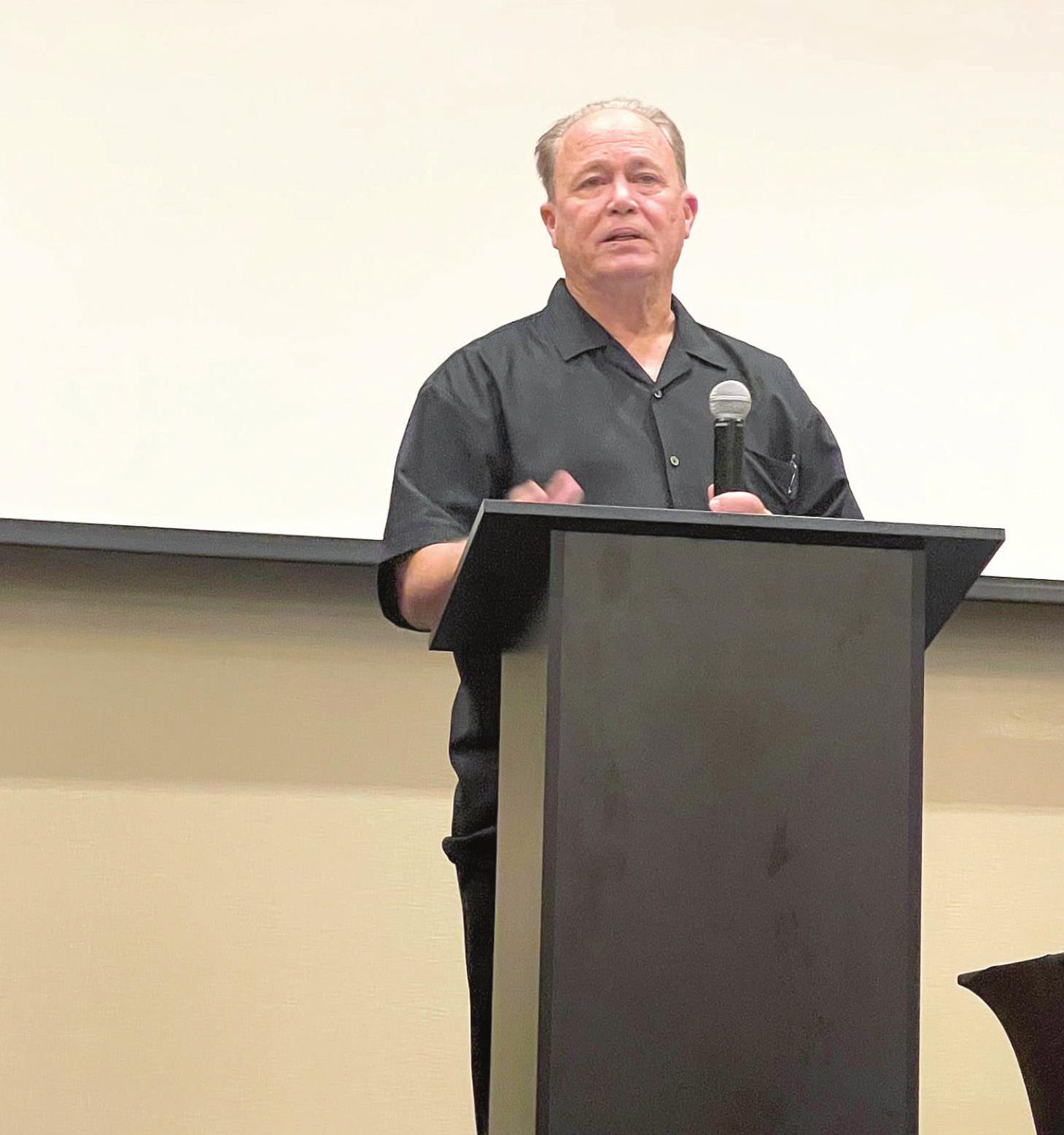 SSC basketball coach inducted into Hall of Fame