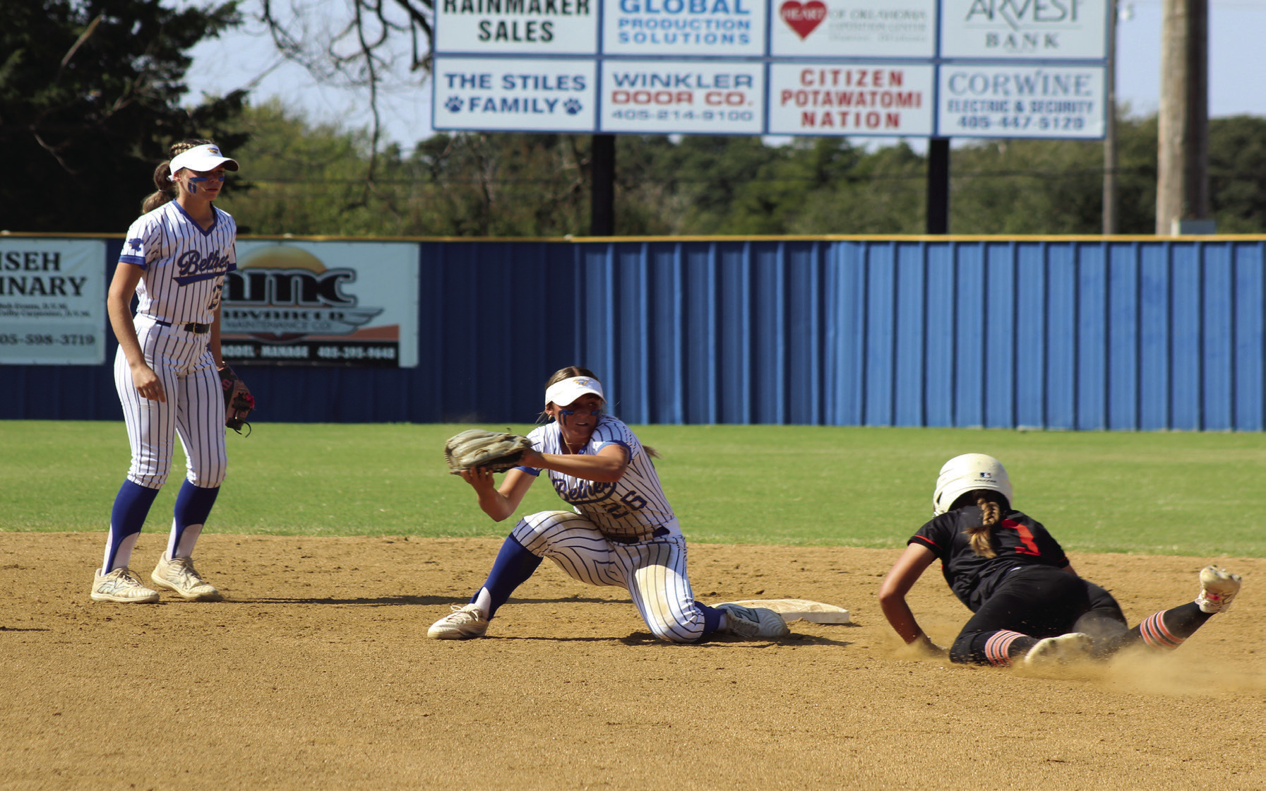 Bethel Fast Pitch headed to State!