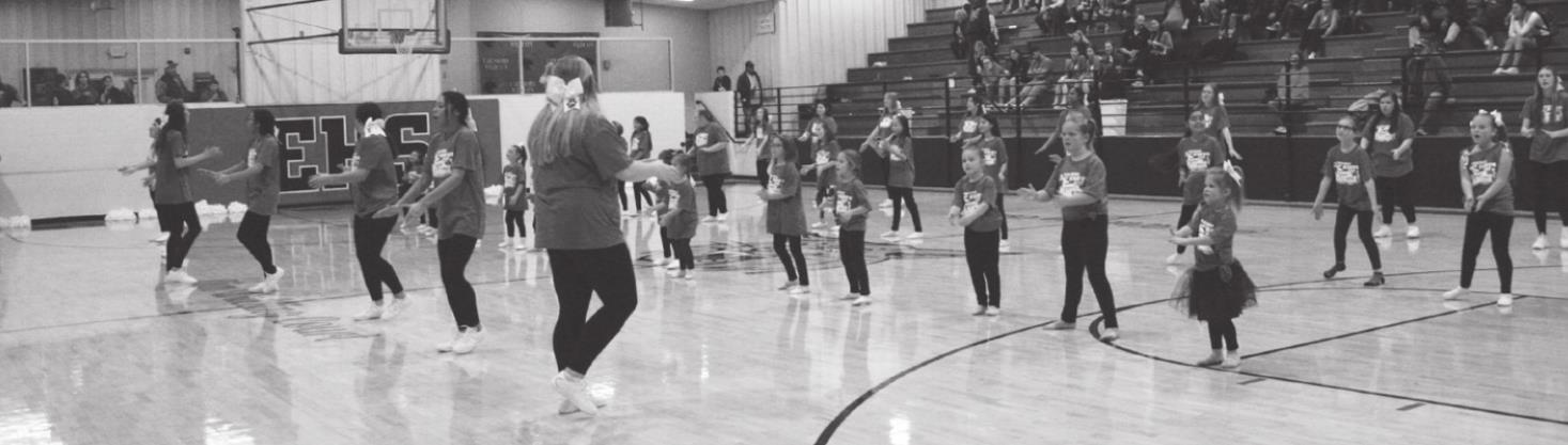 Earlsboro Cheer Camp 2021 Performs At Home Game