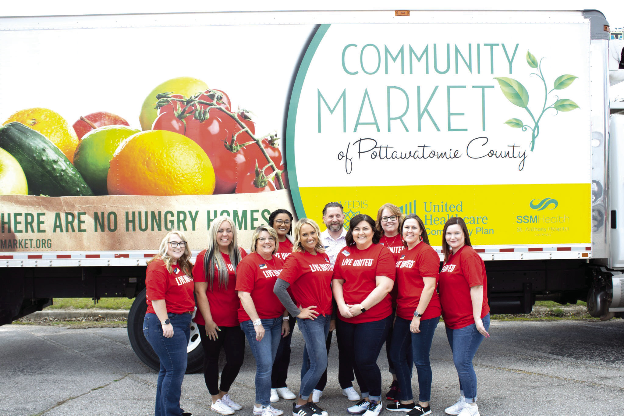 BancFirst volunteering at Community Market of Pottawatomie County, during United Way of Pottawatomie County’s Days of Caring. Photo provided
