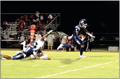 Shawnee Senior Races To The End Zone