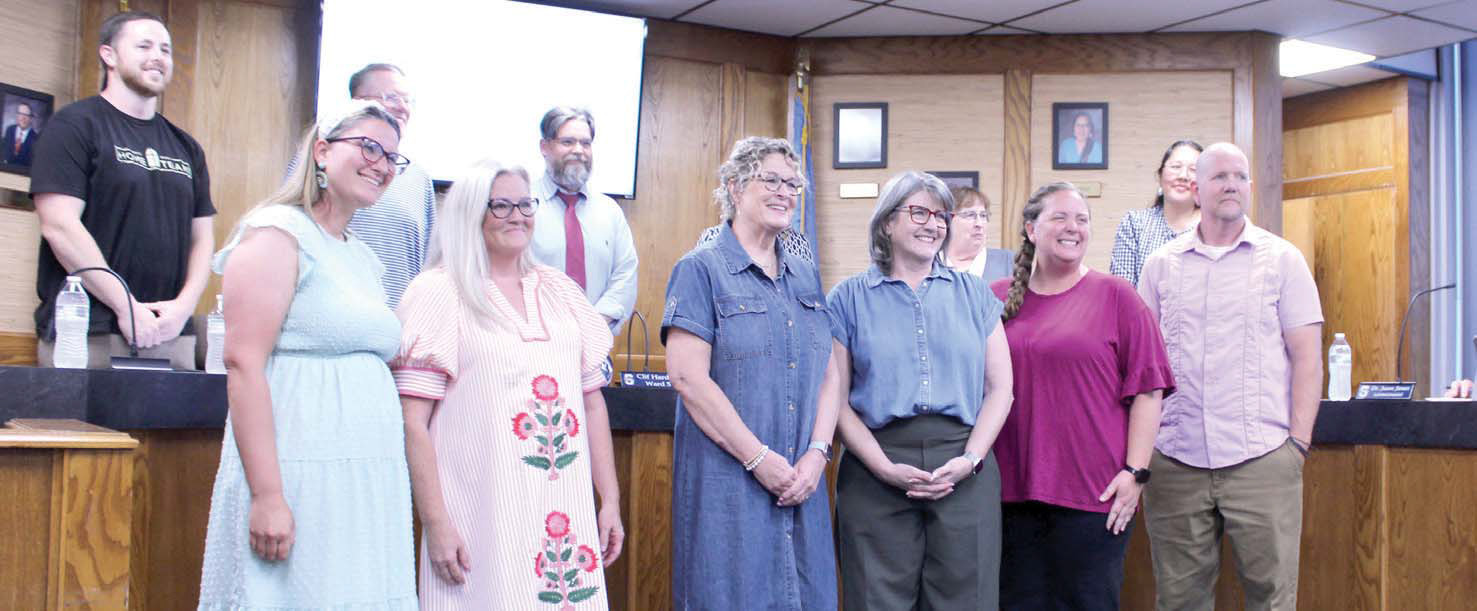 SPS celebrates students, retirees, teachers/support