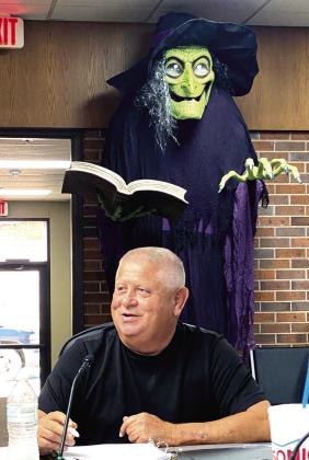 City Manager Jimmy Stokes gives his October monthly report to the Tecumseh City Council. Julie Talton, Countywide &amp;amp; Sun