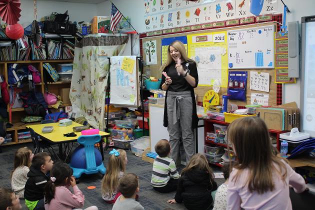 Bethel kindergarten teacher Kerry Ingersoll teaches a lesson about counting, place values, math, the days of the week, and coin values all in one lesson on Jan. 6. Ingersoll was selected as the Bethel Lower Elementary School Teacher of the Year and Bethel School District Teacher of the Year in 2021, and is one of 12 nominees for Oklahoma State Teacher of the Year for 2022. Countywide &amp; Sun/Natasha Dunagan