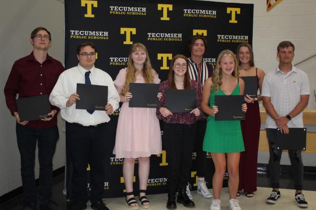 Certificates of Distinction