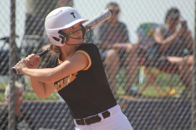 Lady Savages Win at 5A State Quarterfinals