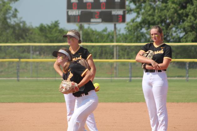 Lady Savages Win at 5A State Quarterfinals