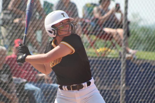 Lady Savages Win at 5A State Quarterfinals