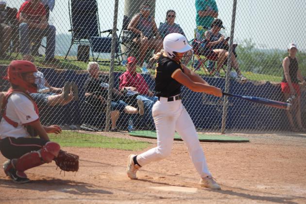 Lady Savages Win at 5A State Quarterfinals