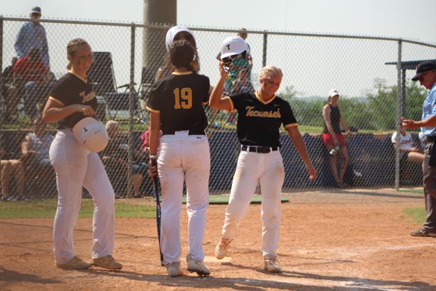 Lady Savages Win at 5A State Quarterfinals