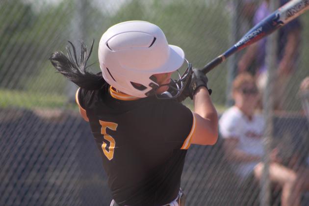 Lady Savages Win at 5A State Quarterfinals