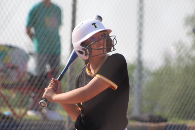 Lady Savages Win at 5A State Quarterfinals