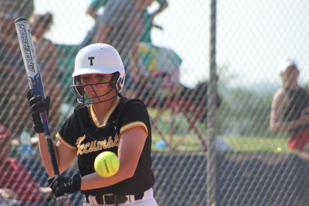 Lady Savages Win at 5A State Quarterfinals
