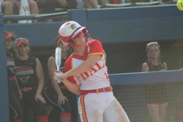Dale Lady Pirates Are Class 4A Slow-Pitch Runners-Up