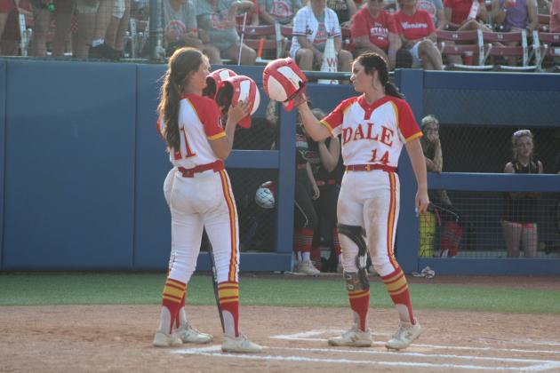 Dale Lady Pirates Are Class 4A Slow-Pitch Runners-Up