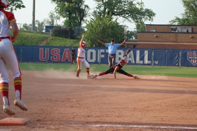 Dale Lady Pirates Are Class 4A Slow-Pitch Runners-Up