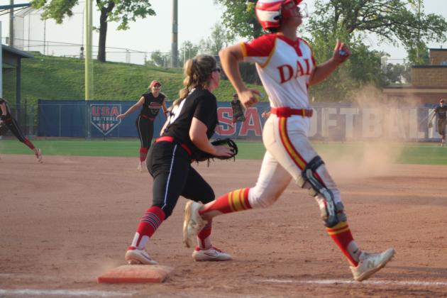 Dale Lady Pirates Are Class 4A Slow-Pitch Runners-Up