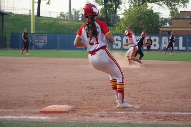 Dale Lady Pirates Are Class 4A Slow-Pitch Runners-Up