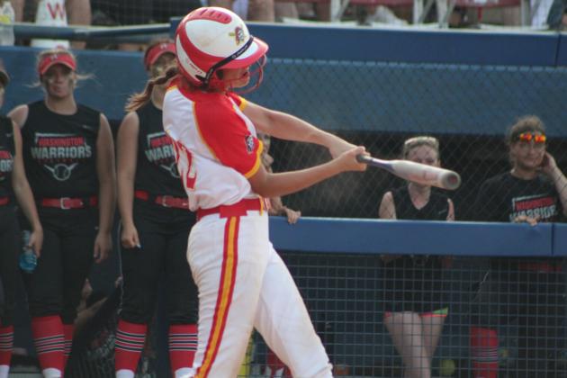 Dale Lady Pirates Are Class 4A Slow-Pitch Runners-Up