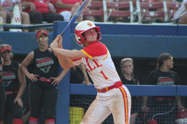 Dale Lady Pirates Are Class 4A Slow-Pitch Runners-Up