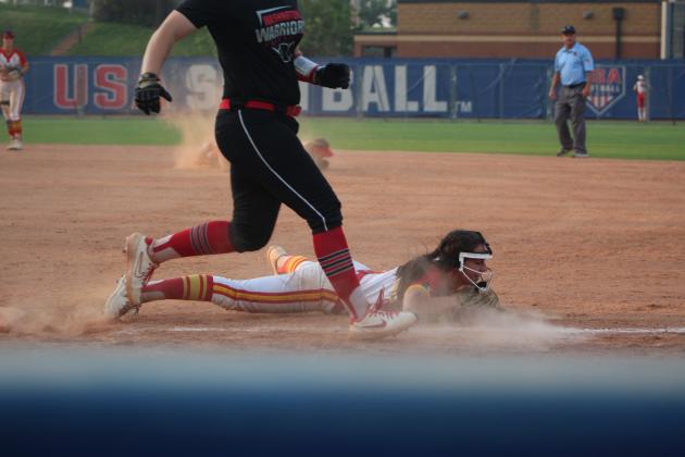 Dale Lady Pirates Are Class 4A Slow-Pitch Runners-Up