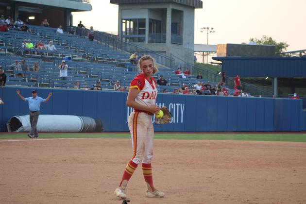 Dale Lady Pirates Are Class 4A Slow-Pitch Runners-Up