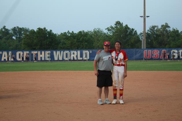 Dale Lady Pirates Are Class 4A Slow-Pitch Runners-Up