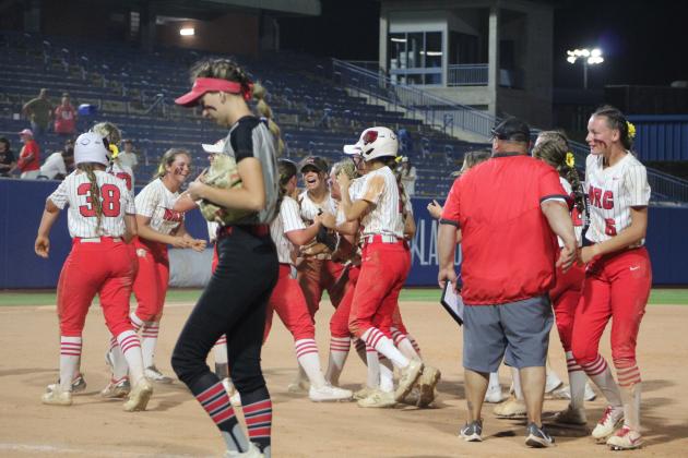 Lady Cougars Take State