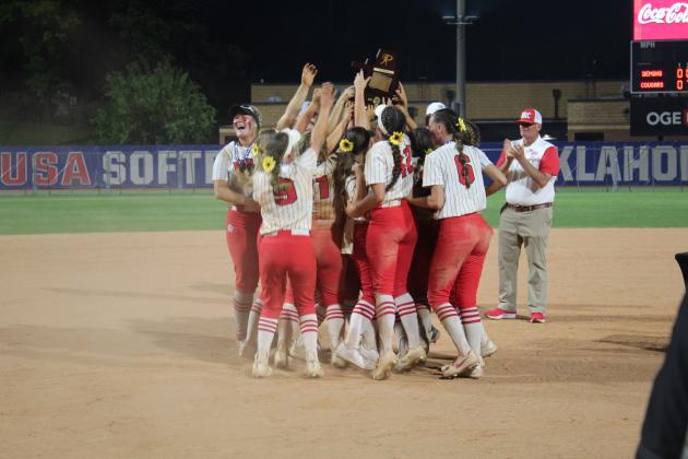 Lady Cougars Take State