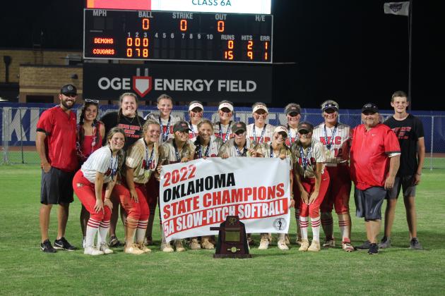 Lady Cougars Take State