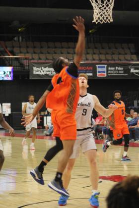 Pottawatomi Fire vs. Rockwall 7ers