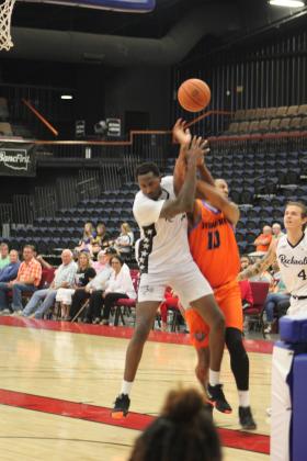 Pottawatomi Fire vs. Rockwall 7ers