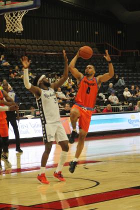 Pottawatomi Fire vs. Rockwall 7ers