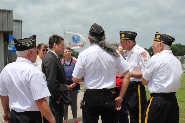 OK Sen. Shane Jett talks with the American Legion Post 260 Members