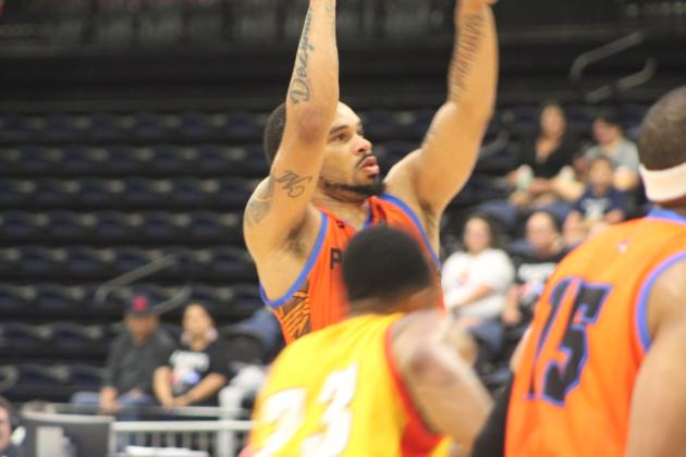 Deshawn Munson free throw