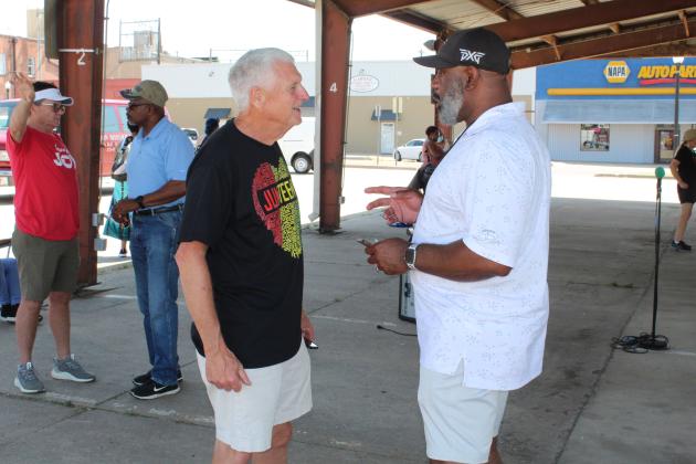 Mayor Ed Bolt, Pastor Darryl Fields
