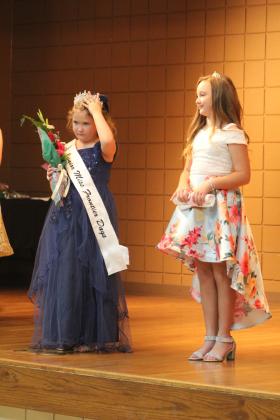 Junior Miss Frontier Days Callie Mae Hart &amp; Junior Miss Runner-Up Elyssa Elliot