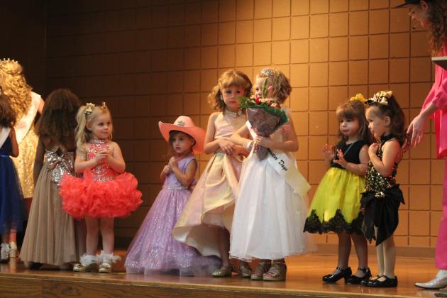 Tot Miss Frontier Days Mae McCullough