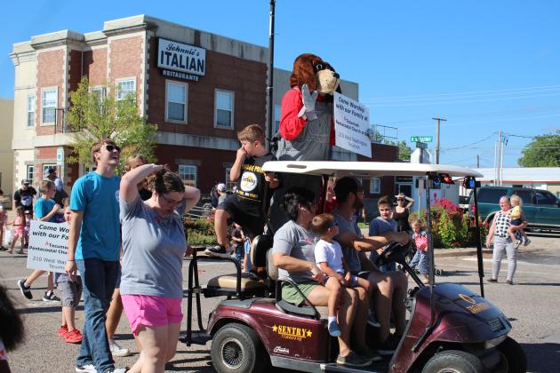 Frontier Days Parade