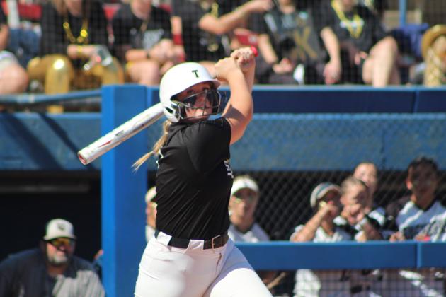 Tecumseh vs. Lone Grove in Class 4A State Championship