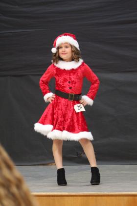 Miss &amp; Mr. Christmas Pageant
