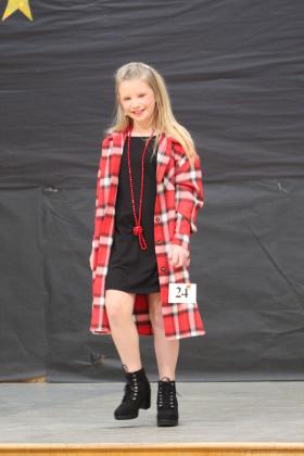 Miss &amp; Mr. Christmas Pageant