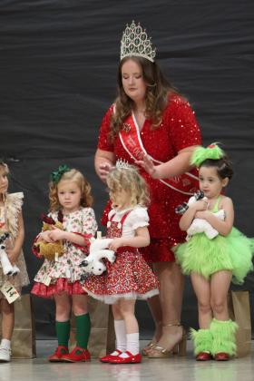 Miss &amp; Mr. Christmas Pageant