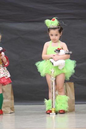 Miss &amp; Mr. Christmas Pageant