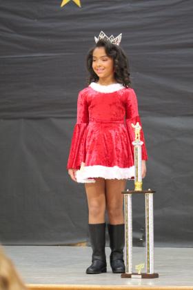 Miss &amp; Mr. Christmas Pageant