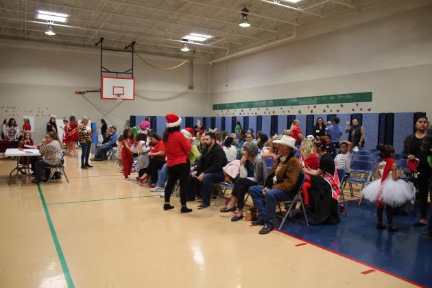 Miss &amp; Mr. Christmas Pageant