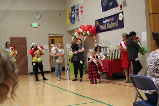 Miss &amp; Mr. Christmas Pageant